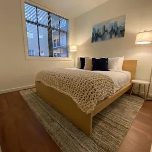 Spacious Waterfront Flat In Downtown , Seattle United States